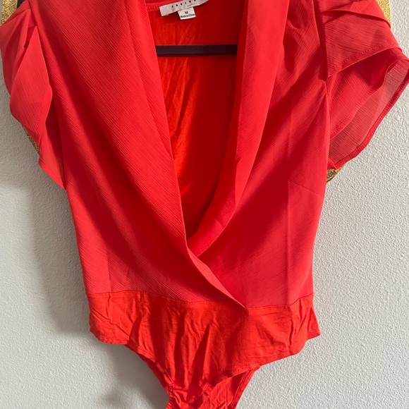 Very Cute bodysuit - Picture 3 of 3